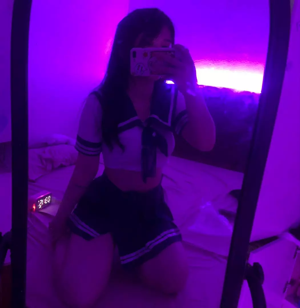 Set hợp giá tiền, trừ cái là váy hơi rộng thôiiiiiiiiiiii........&:&:&&:&:&:&:&:&:&&