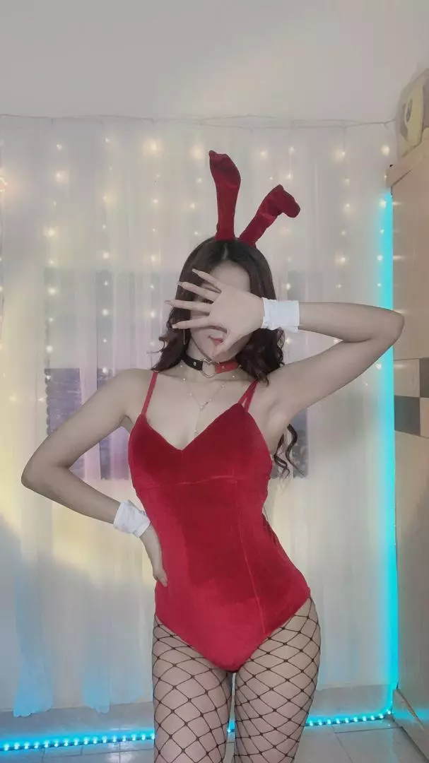 Bộ này form đẹp sịn luôn nha
Đóng gói cẩn thận
Giao hàng nhanhhh