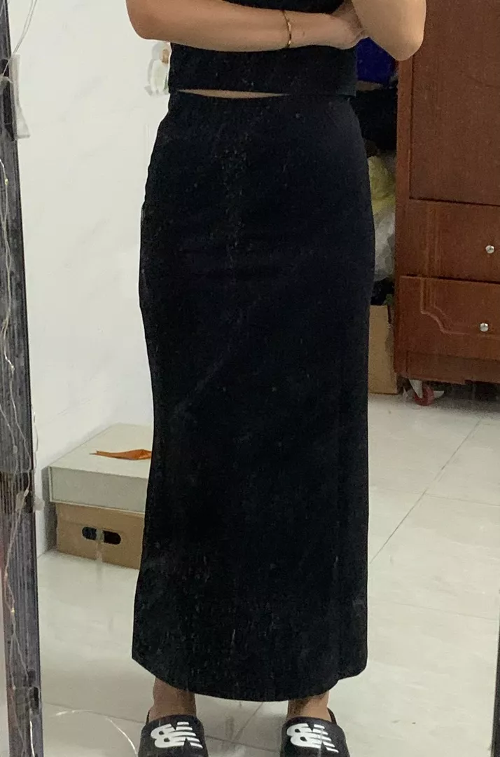 chân váy đẹp giao hàng nhanh ưng lắm nha m65 mặc như hình mình thich mặc dài vậy cho đẹp