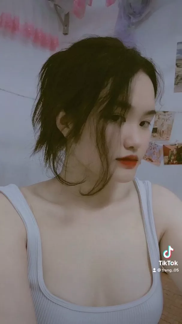 Áo cực kỳ xinh nha mn ôi
Với giá này thì k mong chờ gì hơn nè❤️❤️