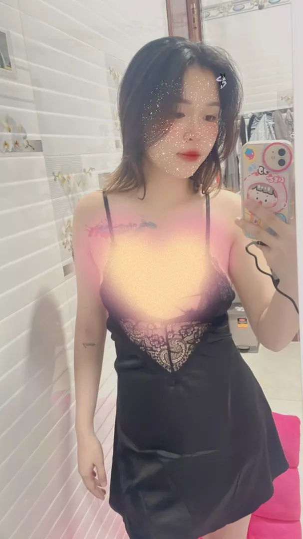 Đã mua cái thứ 2 rồi rất hài lòng vải siêu đẹp, hàng rẻ chất lượng tốt là đây❤️❤️