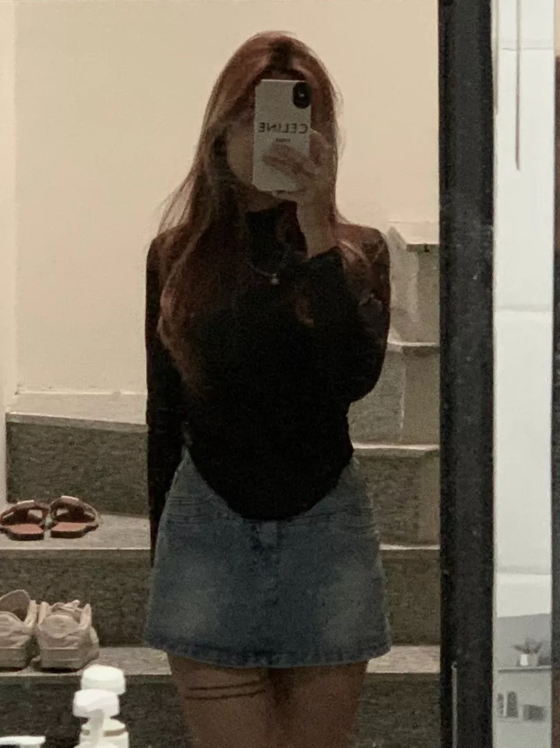 Chất liệu:jean
Màu sắc:chuẩn
Đúng với mô tả:chuẩn

Mua đi đừng trần chờ gì nữa . Rẻ đẹp lên fom siêu siêu ưng ❤️ 100000đ