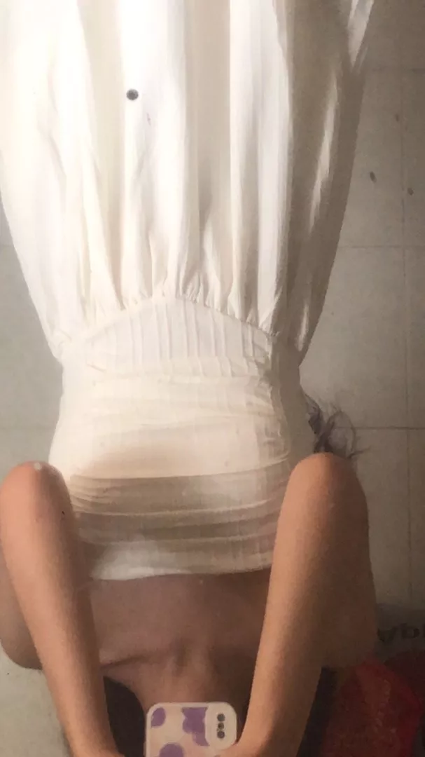 Đúng với mô tả:đúng
Chất liệu:vải
Màu sắc:trawngs

Giao hành nhanh 2 ngày, váy đẹp vải mát chất lg okla so vs giá, mih cao m58 40km vừa sz s