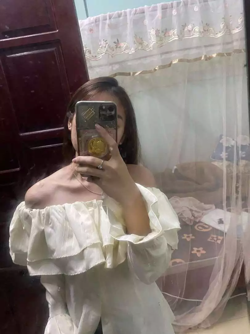 ❤️ HẾT NƯỚC CHẤM SHOP ƠI. Xịn sò quá kkkk. Bánh bèo ghê nha . Nghiện đồ golana quá hhahaha. Mỗi lần ra mẫu mới là phải đặt luôn dù chưa có feedback. Ncl ưng lắm . Shop giao hàng nhanh. Giá cả thì hạt rẻ . Lên phom chuẩn . Ôi tôi thích cái bèo tầng này ghê. Trông quý sờ tộc kkkk🥰🥰😀😀😀