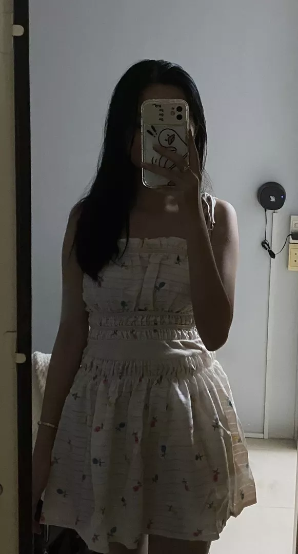 Áo đẹp, ôm vừa người nha. Shop giao hàng nhanh, nhiệt tình. Có dịp sẽ ủng hộ shop tiếp nè ❤️ shop còn tặng nhiều quà nữa