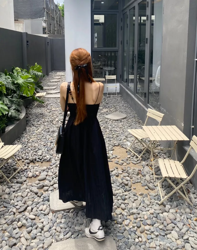 Chờ giao lâu xíu cơ nhận váy rất okla so với tầm giá nice 👍🏿 mặc rất okay