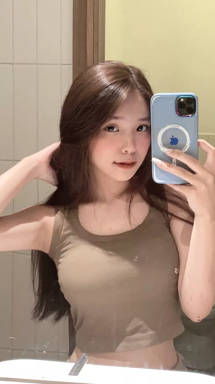 Màu sắc:Nâu
Đúng với mô tả:Đúng

đẹp vãi luôn có mút sẵn k cần đau đầu chọn áo lót hihi mặc cũng thoải mái nữa lại còn rẻ tội gì k múc mn oii