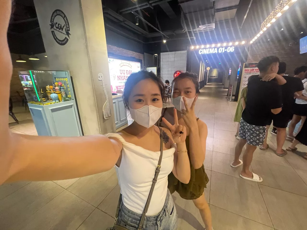 Quá ư là xink xèo nên mua nha mọi nguoeif ơiiiii vải 2 lớp màu trắng cũng k lộ đâu ợ